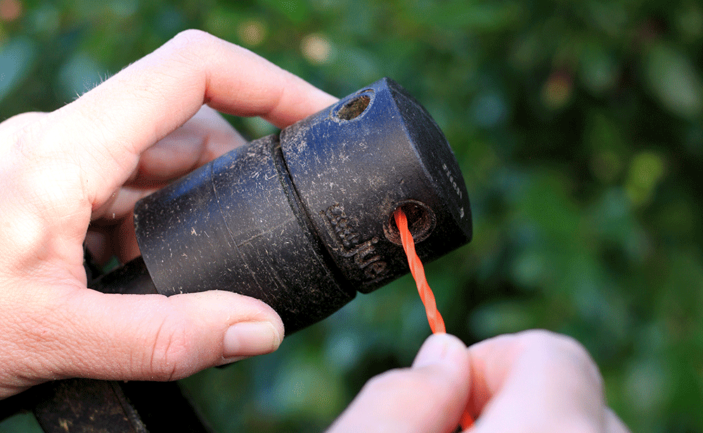 How to Reload Trimmer Line Without the Fuss