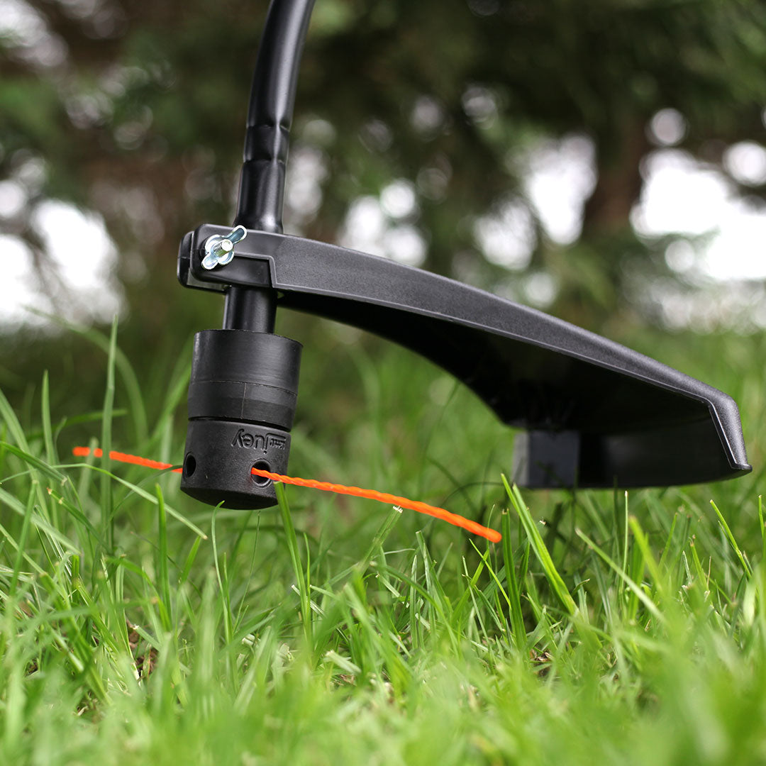 Single thread for everyday whipper snipping and edging. 